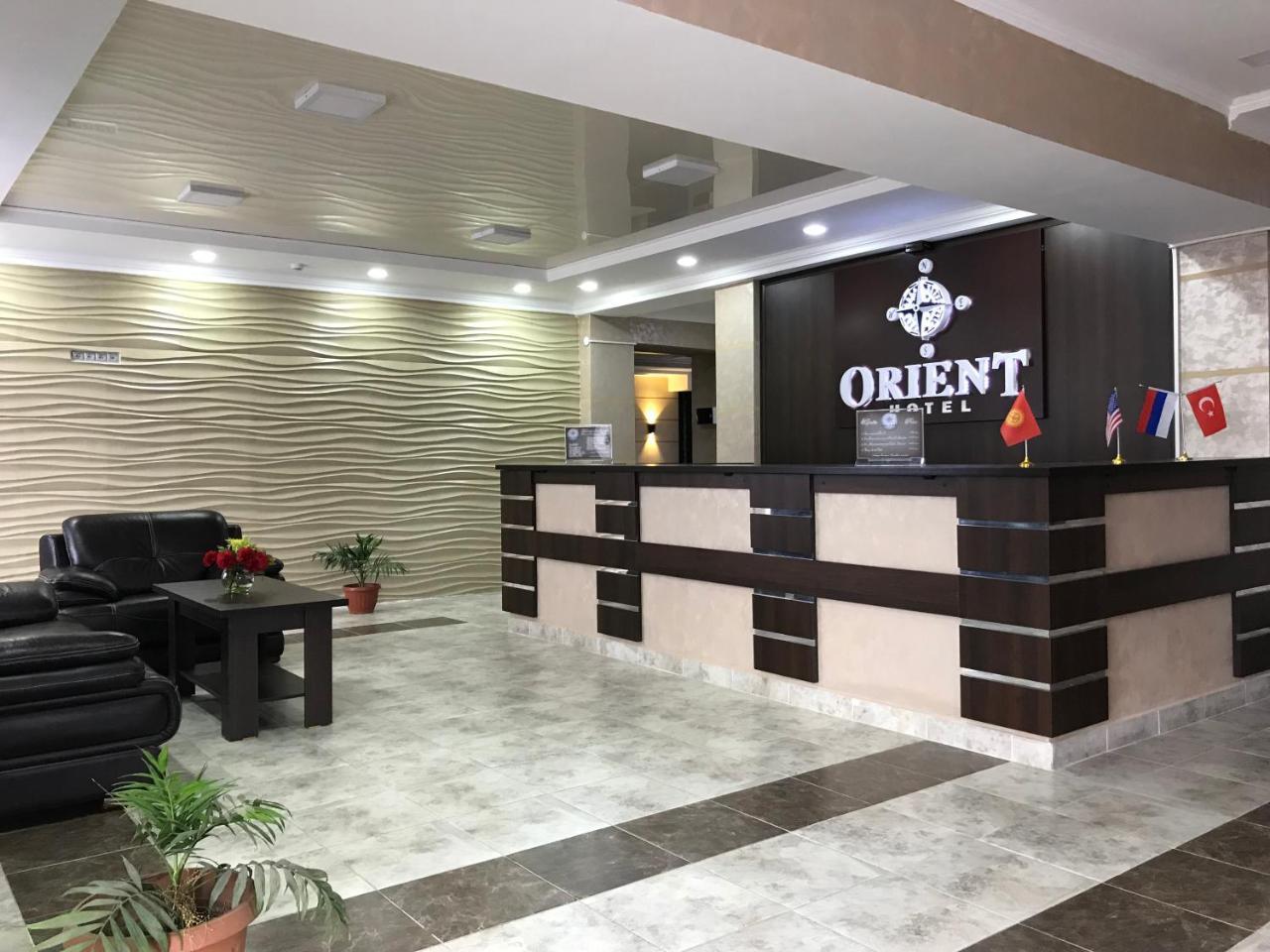 Orient Hotel Oş Exterior foto
